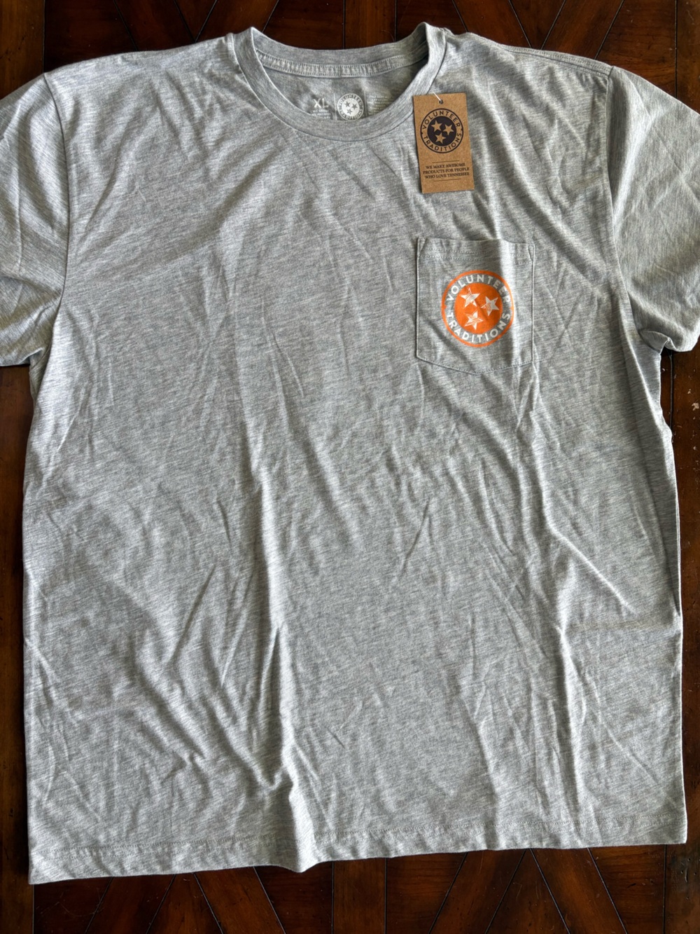 Volunteer Traditions Heather Gray Tennessee Vols Pocket Tee NWT